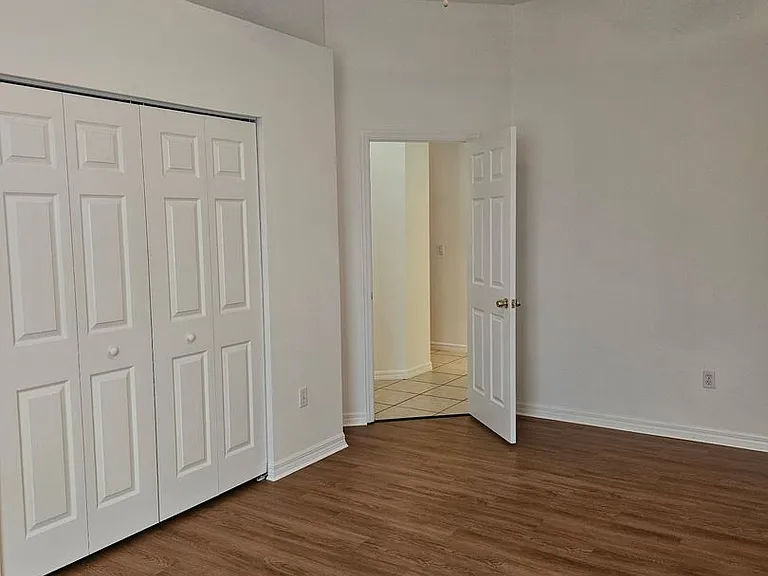 1 Emmons Ln — Photo 29