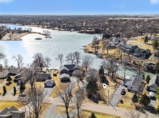 269 Easy St, Somonauk, IL 60552