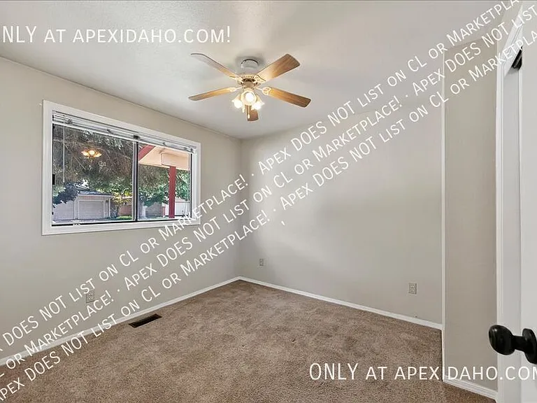 3851 S North Church Pl — Photo 16