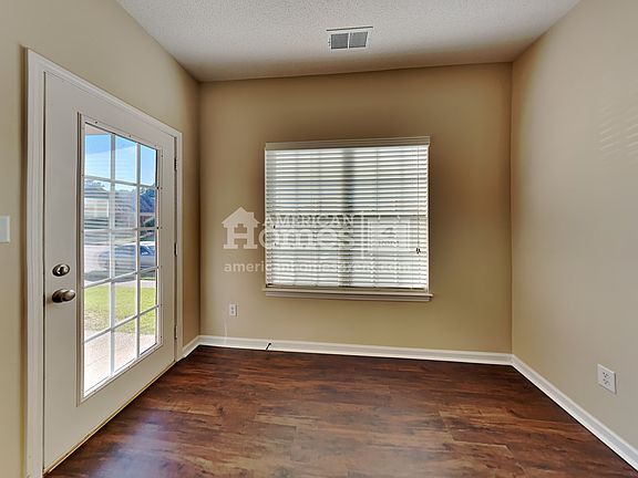 4th image of 7189 Grapetree Trl