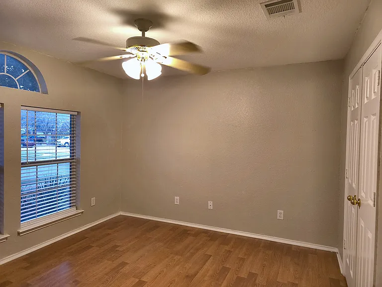 8629 Lariat Cir — Photo 27