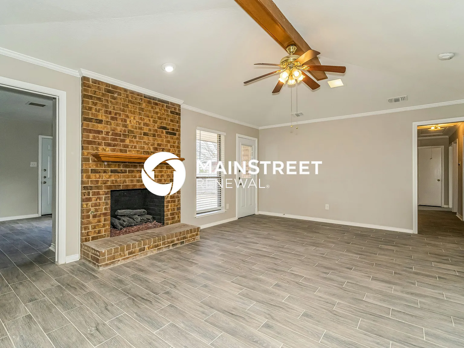 1615 St James Dr — Photo 3