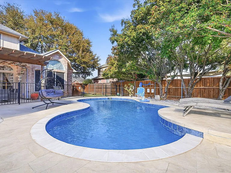 2707 Rochelle Dr — Photo 42