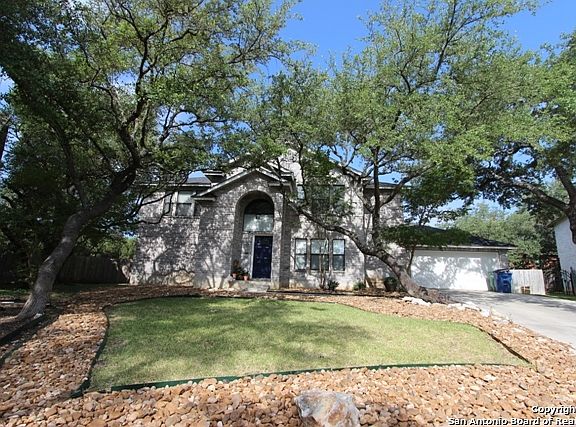 2nd image of 2262 Indian Meadows Dr