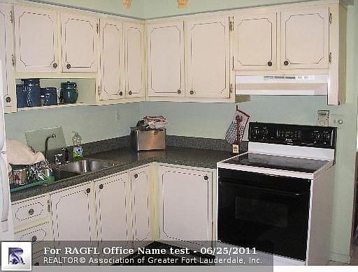 2nd image of 1271 NW 58th Ave