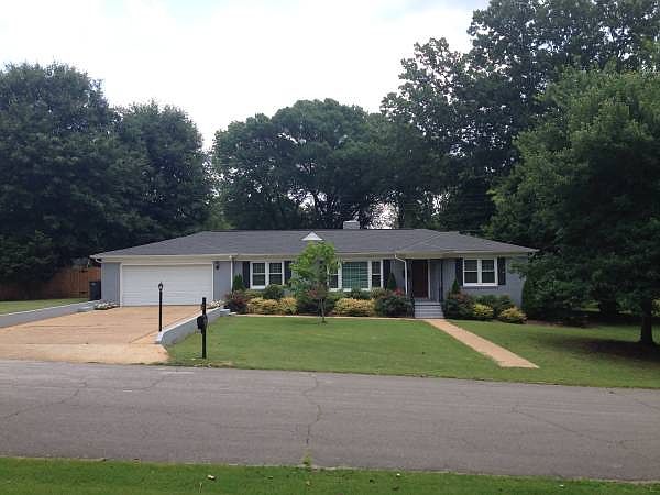 1st image of 353 Palisade Dr