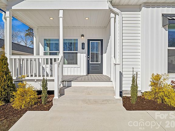 3rd image of 127 Bellamy Rd