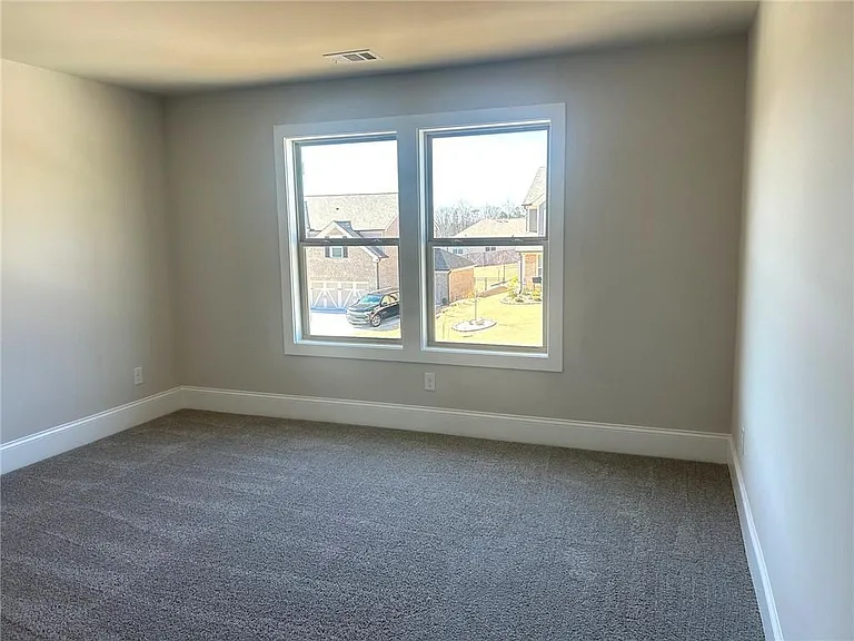 4265 Trinity Oaks Trl — Photo 20