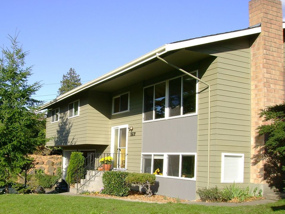 front side view of home