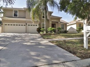 608 Cedar Waxwing Dr, Brandon, FL 33510