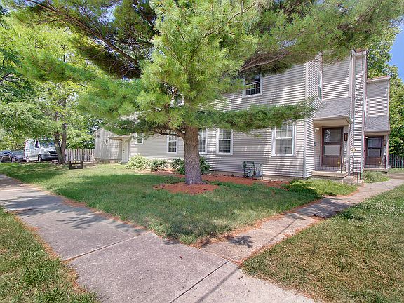 2nd image of 1655 Southbend Dr