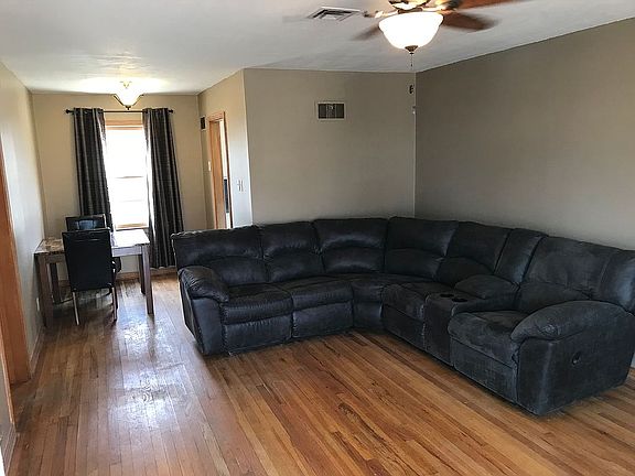 5th image of 307 Marriott Dr