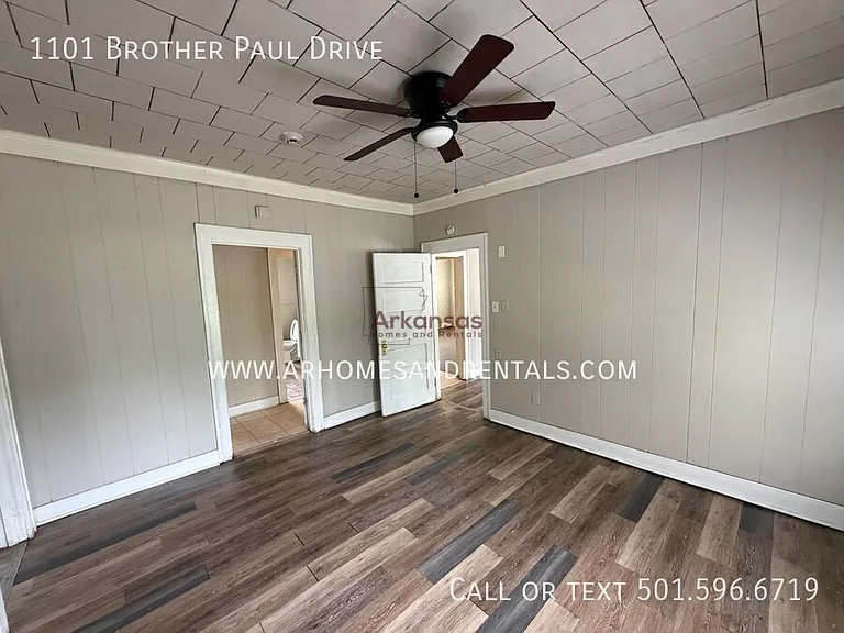 1101 Brother Paul Dr — Photo 3