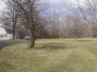 4199 Martin Dr, Springfield, OH 45502