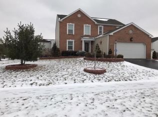 449 Wagon Ave, Pataskala, OH 43062