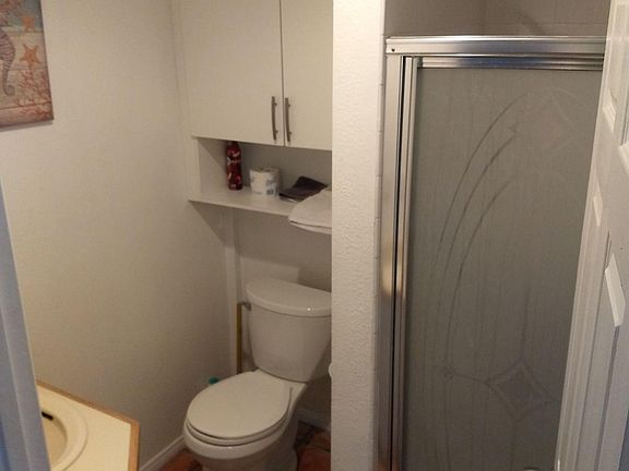 3rd image of 120 N Lincoln St