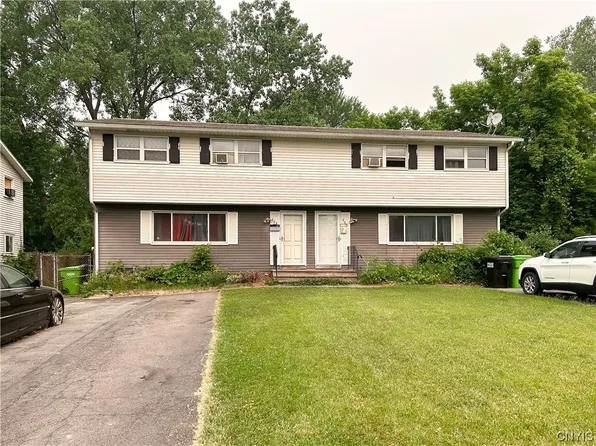 553 Sunflower Dr, Liverpool, NY 13088