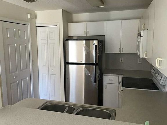 5th image of 11479 NW 50th Ter