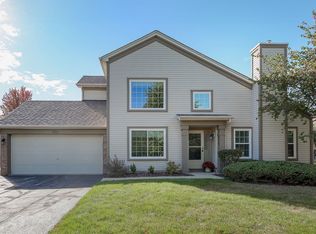 970 Hill Ave, Aurora, IL 60505