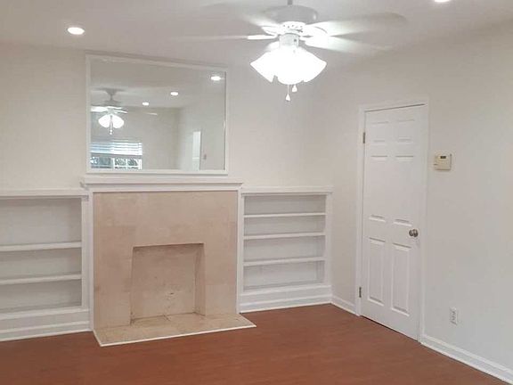 5th image of 676 N Hoover St #676