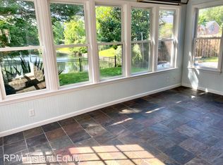 1991 Hepplewhite St, Charleston, SC 29414