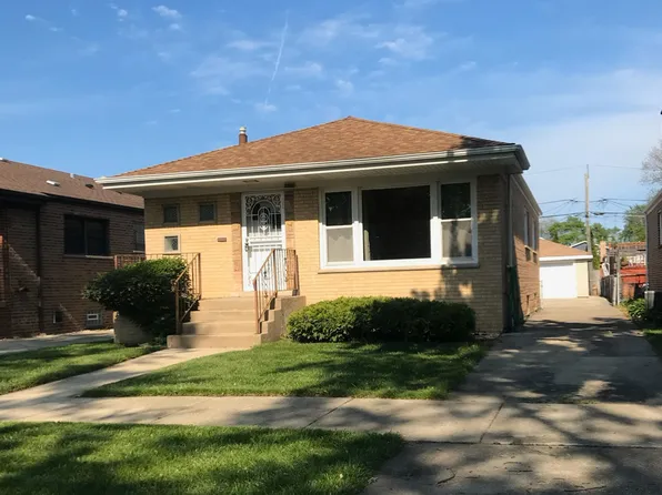 9833 S Marquette Ave, Chicago, IL 60617