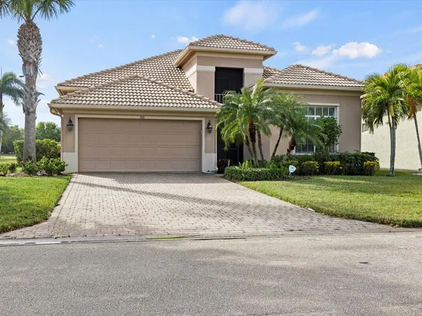 368 NW Stratford Lane, Port St Lucie, FL 34983