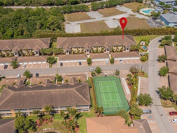 3rd image of 1051 Winding Pines Cir #107