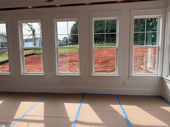 5th image of 103 Halowell Ln