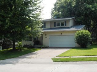 4416 Warren St, Davenport, IA 52806