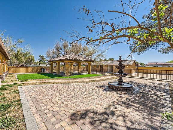 4th image of 6151 Whispering Sands Dr