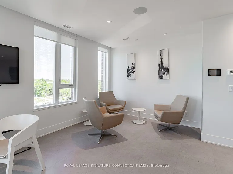 3100 Keele St #423 — Photo 30