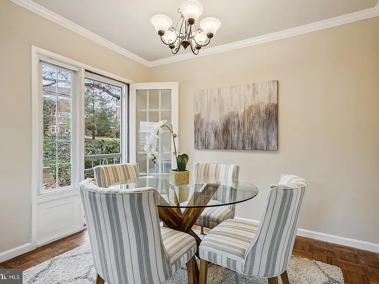 3139 Martha Custis Dr — Photo 5