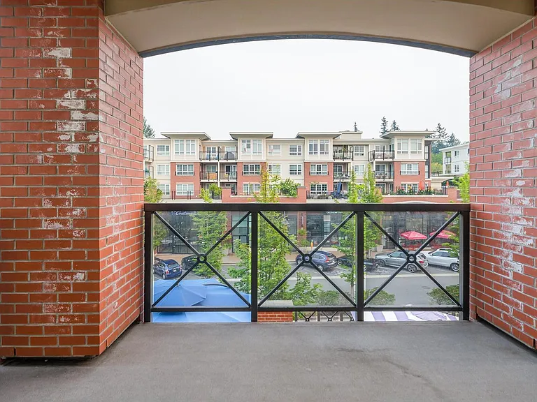 2970 King George Blvd #324 — Photo 16