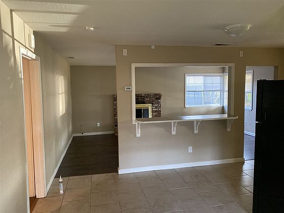 3rd image of 150 San Joaquin Ct