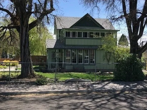 451 Garfield St, Cedarville, CA 96104