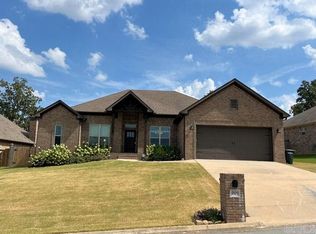 9109 Stillwater Rd, Sherwood, AR 72120