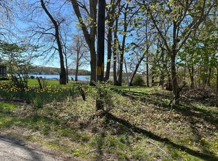 105 Mailer Ct, Southold, NY 11971