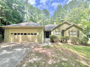 177 Suwanee Ct, Senoia, GA 30276