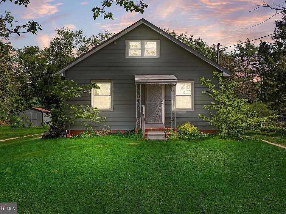 1st image of 2848 Menantico Rd