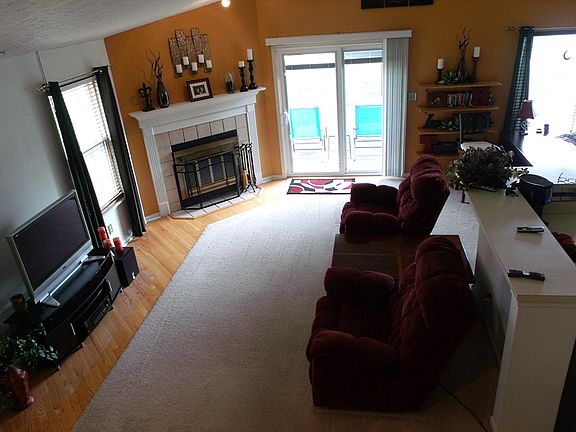 3rd image of 10027 E Park Glen Ct