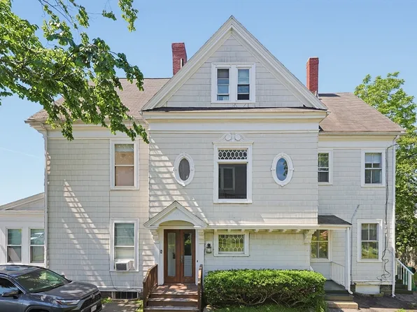 49 Atlantic Ter, Lynn, MA 01902