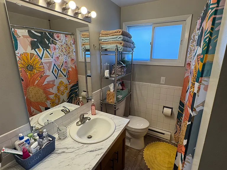 1337 NW Hall Dr — Photo 5