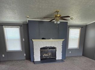 26632 Shiawassee Ln, Flat Rock, MI 48134