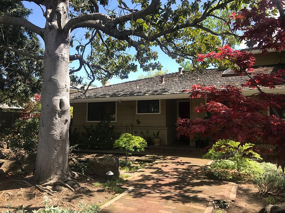 1st image of 669 Georgia Ave