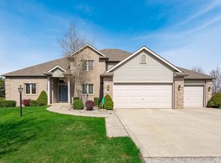 15425 Amstutz Rd, Leo, IN 46765