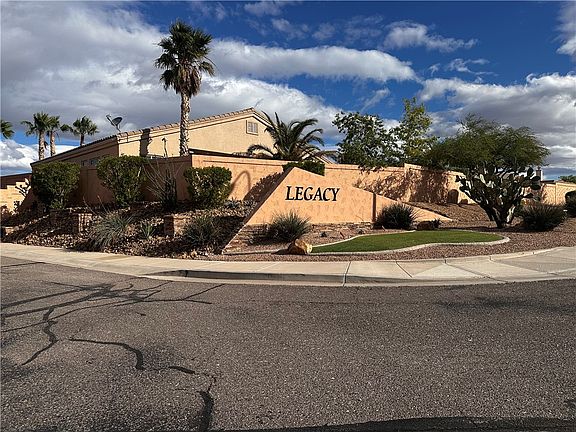 2nd image of 1037 Heritage Drive