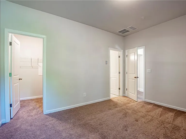 1662 Mountain Top Ln — Photo 31