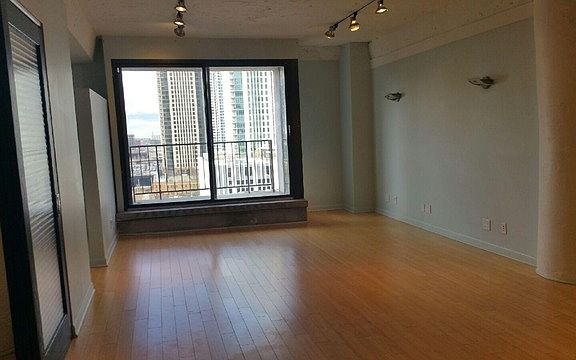 5th image of 345 N Canal St APT 1103