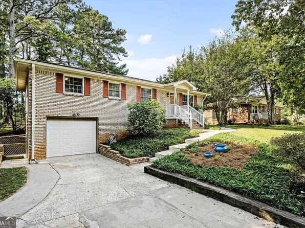 2345 Hurt Rd SW, Marietta, GA 30008